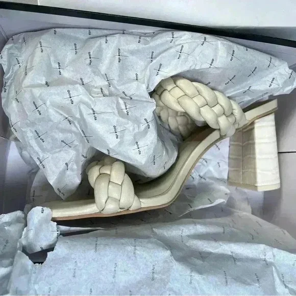 DV Dolce Vita Women's Sindra Heeled Sandal
Sz 9.5 New in Box - Picture 15 of 16